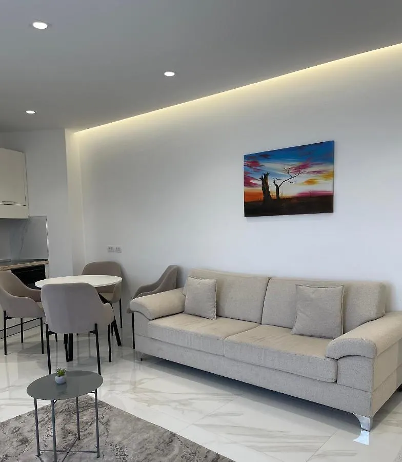 Nos Apartment 1 Shkoder